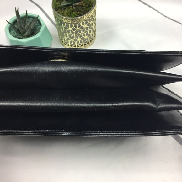 Vintage black leather folding clutch - Picture 3 of 8